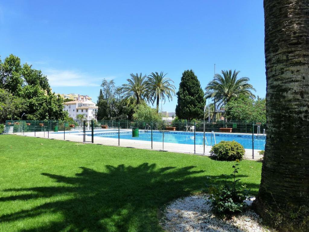 Mar Del Sur Apartamentos- Piscina Y Playa - Parking Gratis Бенальмадена Экстерьер фото